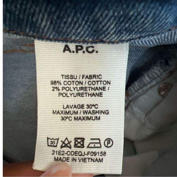 A.P.C  Spring Medium Wash High Rise Straight leg Jean in 
Size 28 - Picture 7 of 9